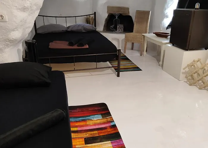 Artemis * Super Paradise Beach (Mykonos)