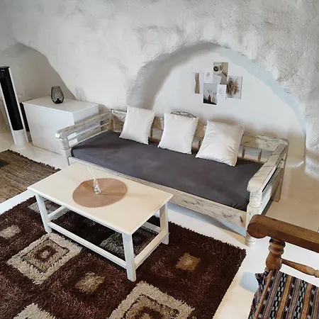 Artemis Authentic Mykonian Stone House Near Lodge Plage de Super Paradise