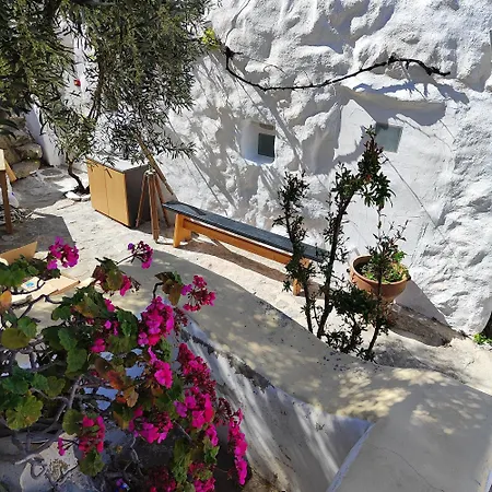 Artemis Authentic Mykonian Stone House Near Lodge Super Paradise Beach (Mykonos)