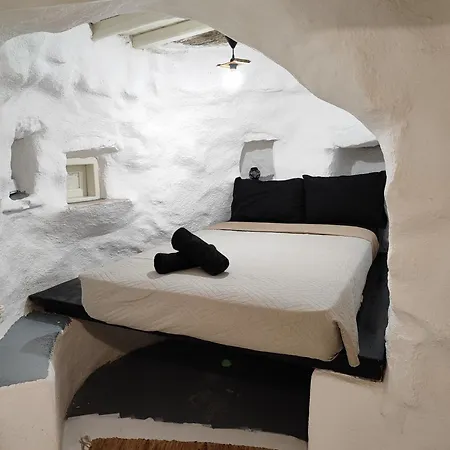 Lodge Artemis Authentic Mykonian Stone House Near *