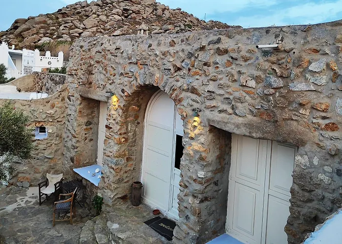 Jaktstuga Artemis Super Paradise Beach (Mykonos)