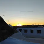 Artemis Chata Super Paradise Beach (Mykonos)
