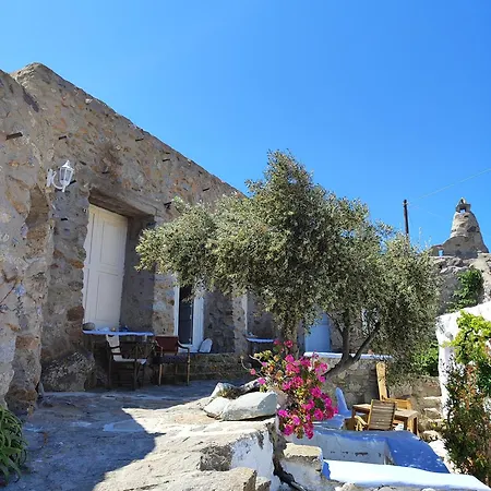 Artemis Authentic Mykonian Stone House Near Chata