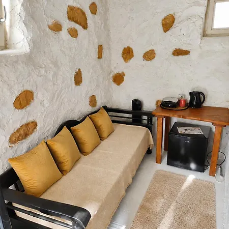 Artemis Authentic Mykonian Stone House Near Super Paradise Beach (Mykonos)