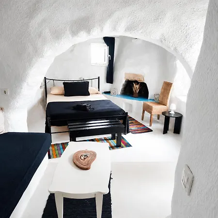 Artemis Authentic Mykonian Stone House Near * Super Paradise Beach (Mykonos)