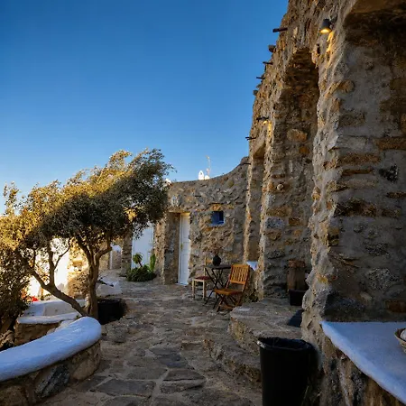 Artemis Authentic Mykonian Stone House Near Chata *