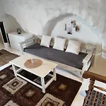 Artemis Jaktstuga Super Paradise Beach (Mykonos)