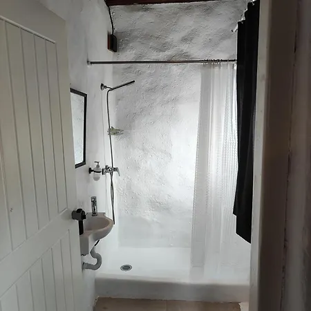 Artemis * Super Paradise Beach (Mykonos)